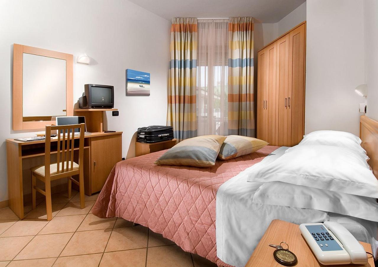 Hotel Savoia Cesenatico Exteriér fotografie